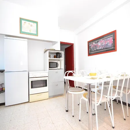 アパート Flat With Pool In The Heart Of Vineyards, Cleaning Included メーズ